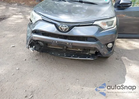 2018 Toyota Rav4 Xle z USA, uszkodzony, nr VIN JTMRFREV4JD234618